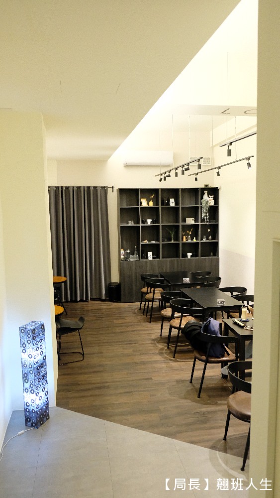 湮云 Lostcloud Cafe精品咖啡、手作甜點||台中西屯區懷舊的卡式錄音機主題咖啡，咖啡的天空來了一朵雲!!||台中西屯區懷舊的卡式錄音機主題咖啡，咖啡的天空來了一朵雲!