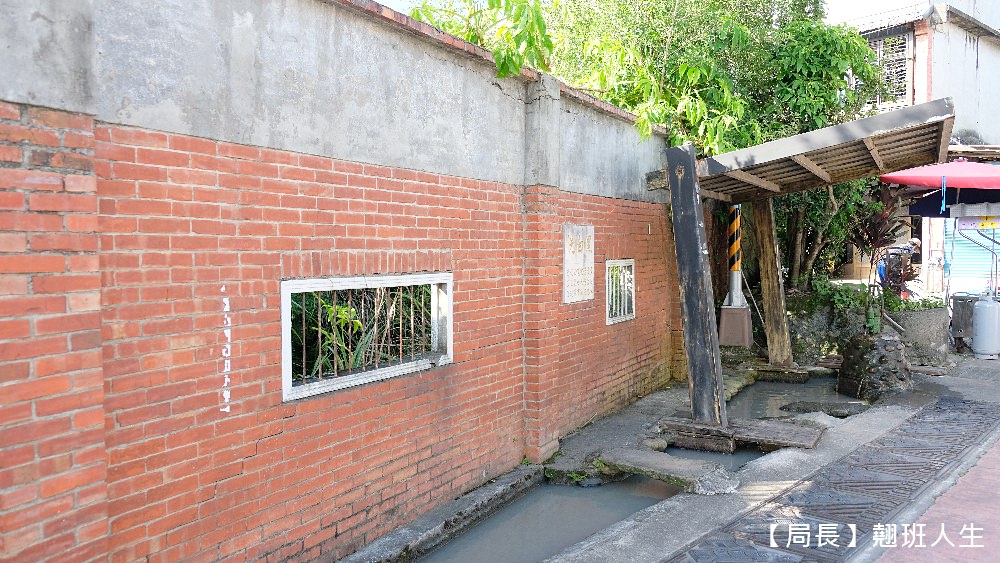 三坑老街||桃園龍潭,全台灣最短的老街卻不簡單,電影大尾鱸鰻、愛讓我們在一起都在這裡拍 - 第10張圖 三坑老街||桃園龍潭,全台灣最短的老街卻不簡單,電影大尾鱸鰻、愛讓我們在一起都在這裡拍