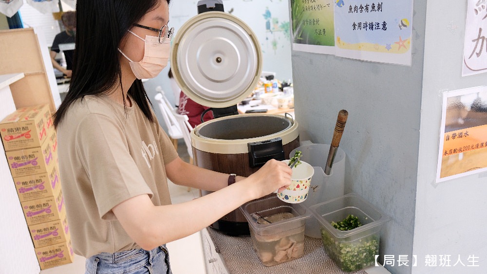 台中南區|鮨壽司，精選推薦日本料理，遇見禹英禑海苔飯捲，內用銅板價也能吃飽飽喝飽飽!外帶也可以很平價奢華!