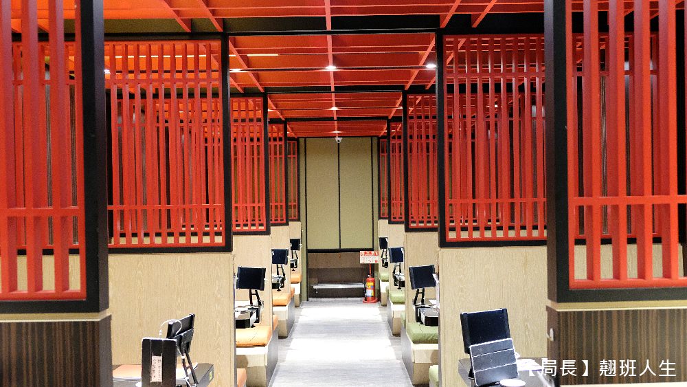 台中南屯區||大漁迴轉壽司(創始店)，滿滿馬糞海膽、星鰻完整未刪減，料理現點現做，當季最新鮮上桌，2024開春行運新菜單。