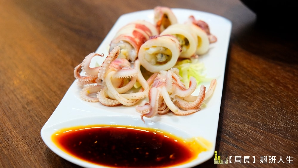花蓮午餐晚餐吃甚麼，招弟大飯店，一間不能入住的飯店，只有豐盛大碗但是小碗價格的台式小吃店